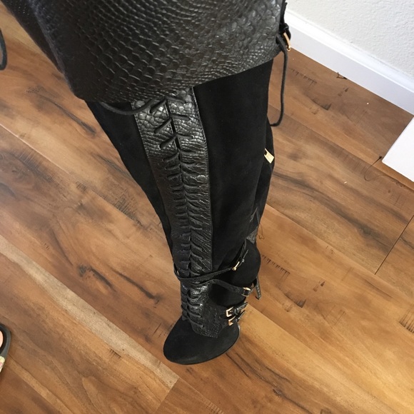 Bebe over the knee boots - Picture 3 of 6